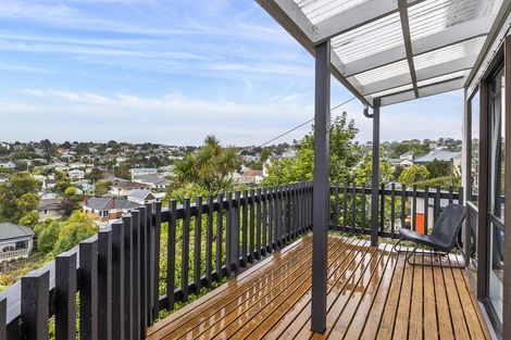 Photo of property in 11 Aitken Place, Mornington, Dunedin, 9011