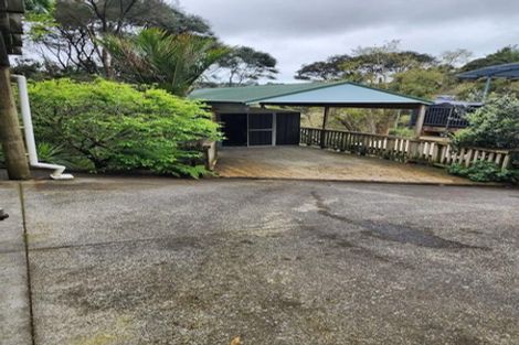 Photo of property in 126 Laingholm Drive, Laingholm, Auckland, 0604