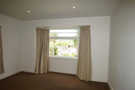 Photo of property in 105 Saint Martins Road, Saint Martins, Christchurch, 8022