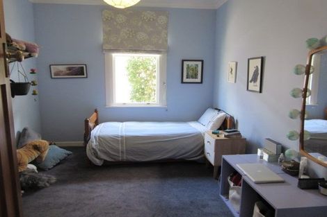 Photo of property in 48 Ferry Street, Seatoun, Wellington, 6022