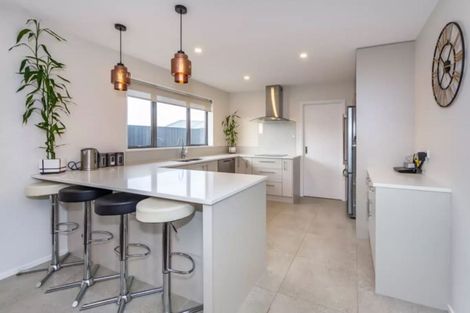 Photo of property in 50 Burnham School Road, Rolleston, 7614