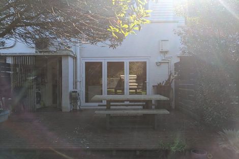 Photo of property in 30 Durham Crescent, Fairfield, Lower Hutt, 5011