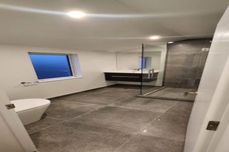 Photo of property in 2/37 Woodville Street, Edgeware, Christchurch, 8013