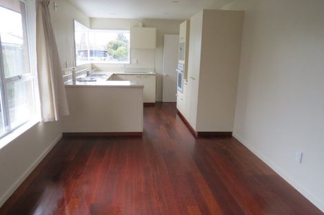 Photo of property in 4 Solway Avenue, Ilam, Christchurch, 8041