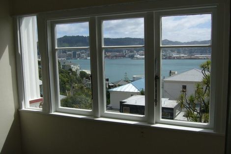 Photo of property in 6 Telford Terrace, Oriental Bay, Wellington, 6011