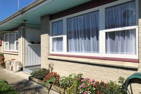 Photo of property in 210a/2 Grove Road, Mayfair, Hastings, 4122