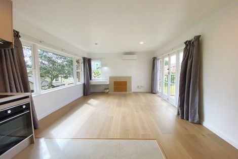 Photo of property in 8a/1 Bracken Avenue, Takapuna, Auckland, 0622