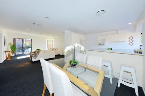Photo of property in 10 Millcroft Place, Parklands, Christchurch, 8083