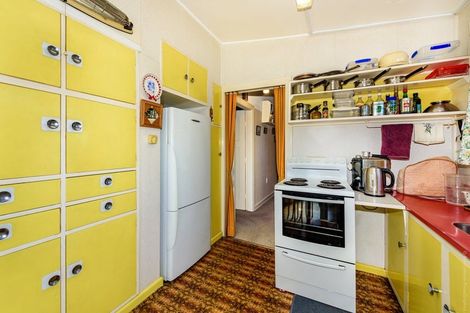 Photo of property in 36 Aorangi Road, Bryndwr, Christchurch, 8053