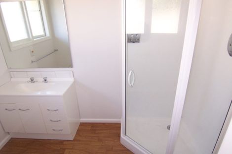 Photo of property in 77 Greendale Avenue, Avonhead, Christchurch, 8042