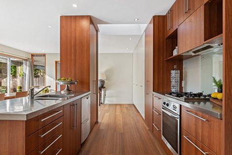 Photo of property in 17 Brockworth Place, Riccarton, Christchurch, 8011