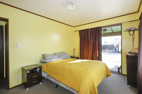 Photo of property in 18 Cortes Crescent, Flaxmere, Hastings, 4120