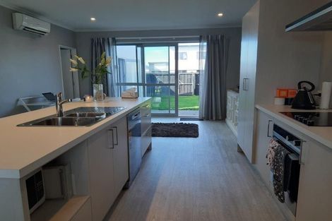 Photo of property in 7 William Dawson Crescent, Wigram, Christchurch, 8025