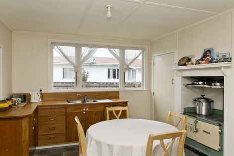 Photo of property in 30 Rotokawa Street, Taupo, 3330