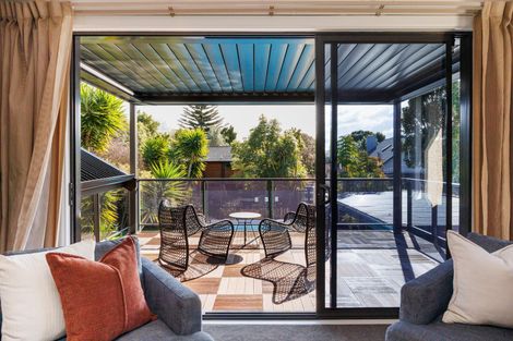 Photo of property in 23 Trent Avenue, Hokowhitu, Palmerston North, 4410