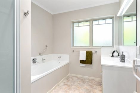 Photo of property in 58 Princes Street, Cambridge, 3434