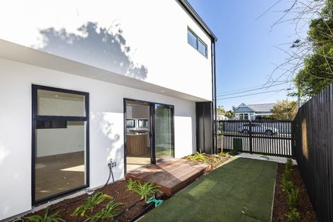 Photo of property in 2/24 Southey Street, Sydenham, Christchurch, 8023