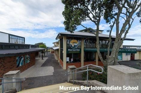 Photo of property in 88 Saddleback Rise, Murrays Bay, Auckland, 0630
