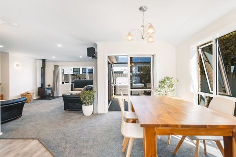 Photo of property in 1 Down Street, Cromwell, 9310