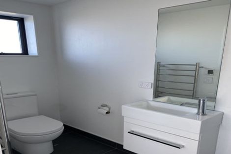 Photo of property in 24/104u Maupuia Road, Maupuia, Wellington, 6022