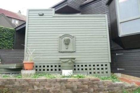 Photo of property in 6a Woodford Way, Crofton Downs, Wellington, 6035