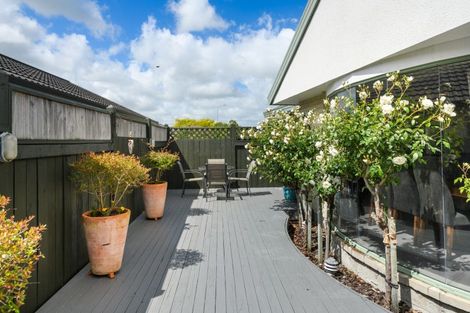 Photo of property in 9 Montana Way, Milson, Palmerston North, 4414