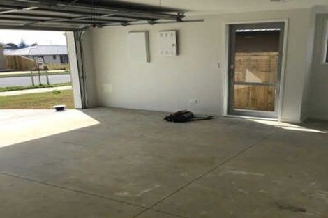 Photo of property in 13 Parton Road, Pukekohe, 2120