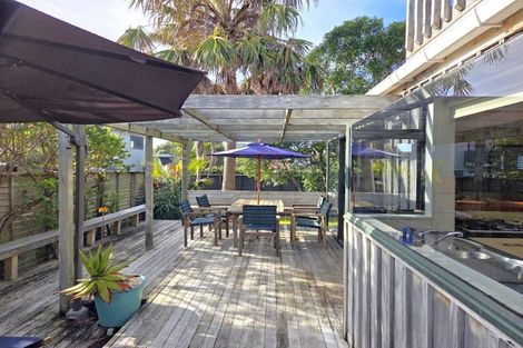 Photo of property in 328b Kenwood Drive, Matarangi, Whitianga, 3592