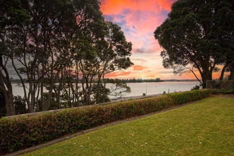 Photo of property in 15 Williams Street, Tauranga, 3110