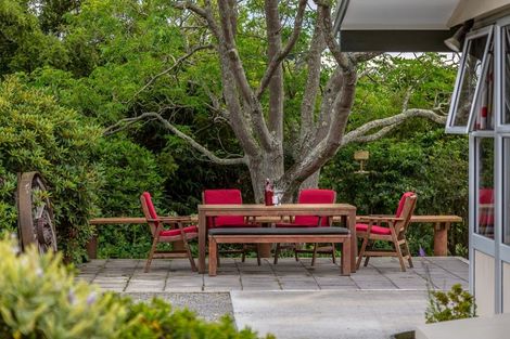 Photo of property in 22 Tiratu Road, Dannevirke, 4976
