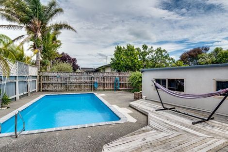 Photo of property in 22 Gebbie Road, Taradale, Napier, 4112