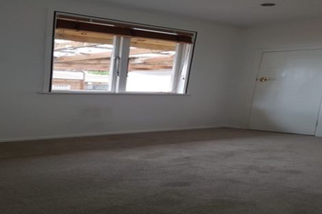 Photo of property in 5 Crockett Lane, Henderson, Auckland, 0610