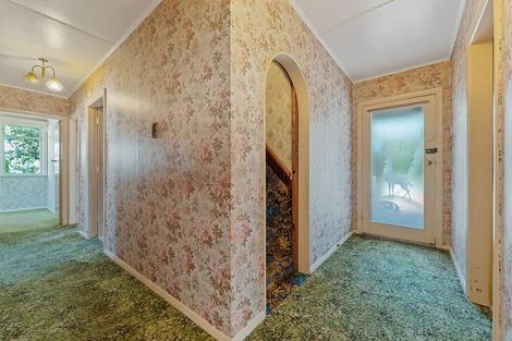 Photo of property in 22 Budleigh Street, Frankleigh Park, New Plymouth, 4310