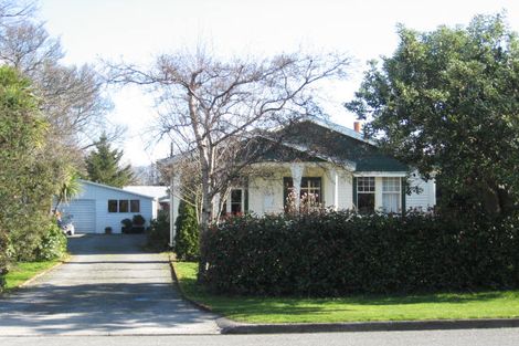 Photo of property in 154 West Street, Greytown, 5712