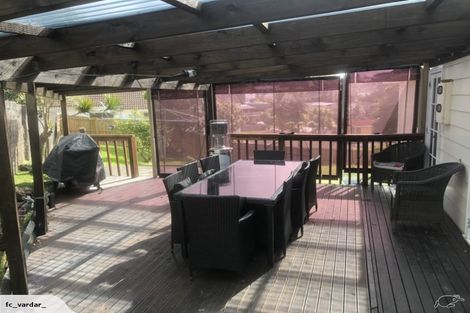 Photo of property in 17 Hewlett Road, Massey, Auckland, 0614