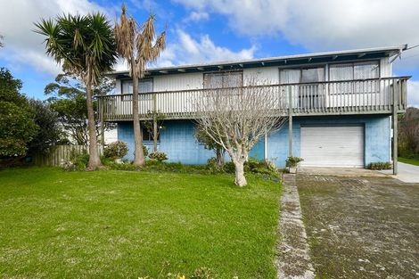 Photo of property in 22 Shoemaker Road, Waipu, 0510