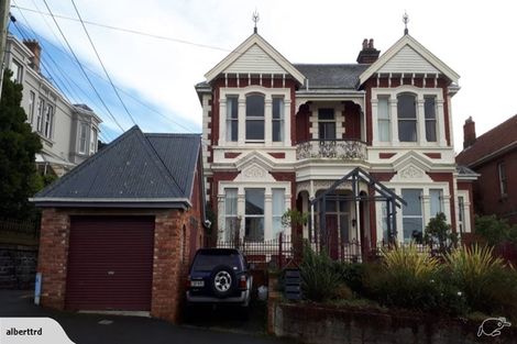 Photo of property in 60 Royal Terrace, Dunedin Central, Dunedin, 9016