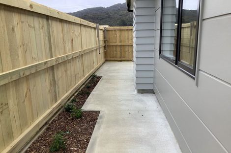 Photo of property in 35 Grovedale Square, Wainuiomata, Lower Hutt, 5014