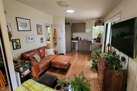 Photo of property in 22a Harvest Avenue, Orewa, 0931