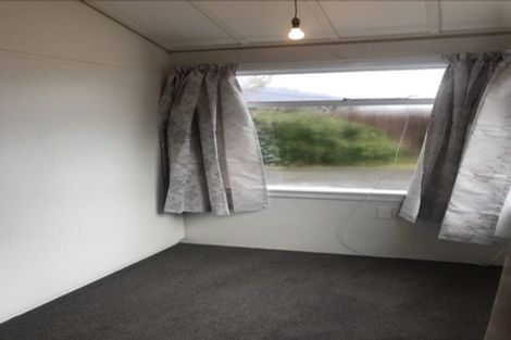 Photo of property in 12 Mcfaddens Road, St Albans, Christchurch, 8052