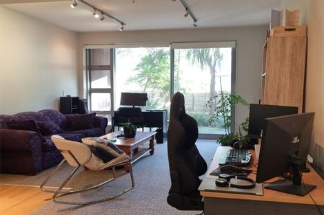 Photo of property in Masina Apartments, 106/80u Riddiford Street, Newtown, Wellington, 6021