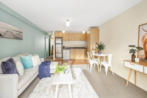 Photo of property in Pirie Street Townhouses, 35u2 Pirie Street, Mount Victoria, Wellington, 6011