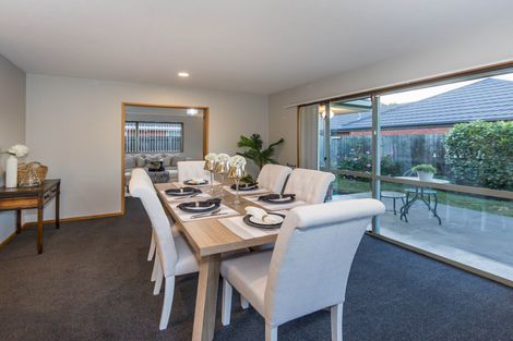 Photo of property in 15 Showgate Avenue, Sockburn, Christchurch, 8042