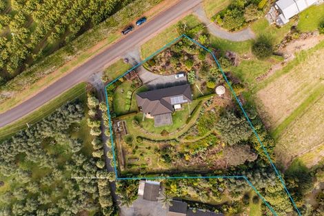Photo of property in 98 River Drive, Kerikeri, 0294