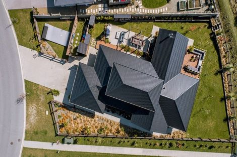 Photo of property in 89 Infinity Drive, Wanaka, 9305