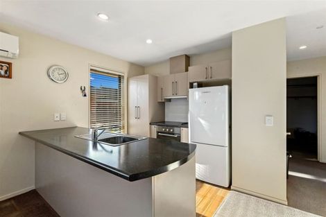 Photo of property in 4/123 Sawyers Arms Road, Northcote, Christchurch, 8052