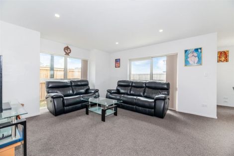 Photo of property in 3 Toutouwai Lane, Favona, Auckland, 2024