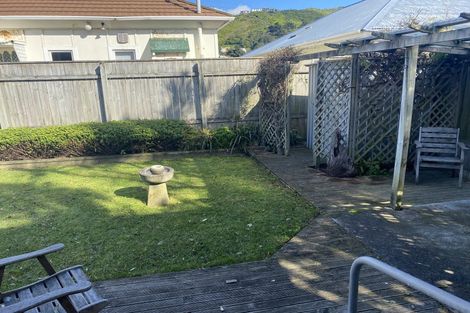 Photo of property in 283a The Parade, Island Bay, Wellington, 6023