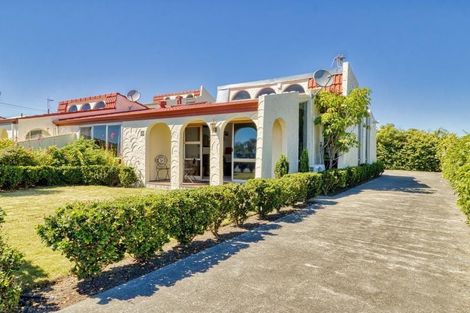 Photo of property in 26 Charles Street, Westshore, Napier, 4110