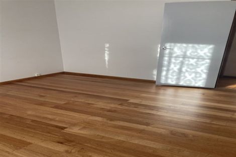 Photo of property in 4 Pomelo Road, Te Atatu South, Auckland, 0610